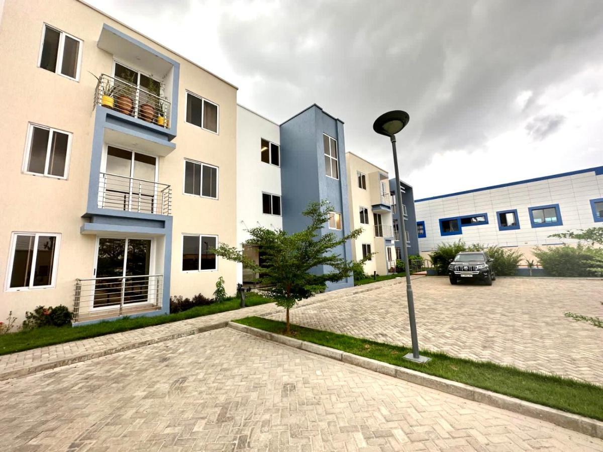 The Fjord At Libi Apartment Аккра Экстерьер фото